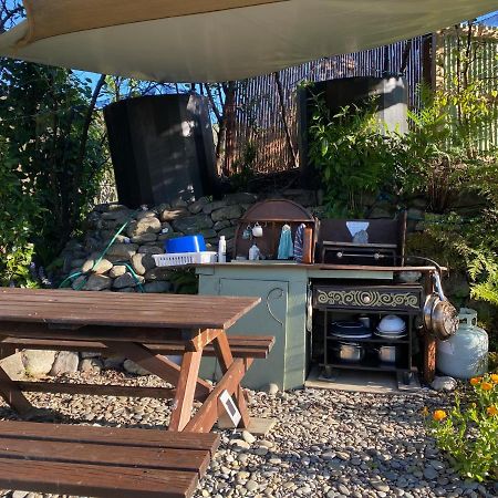 Omarama Oasis - Permaculture Glamping Hotel Pohara Exterior foto