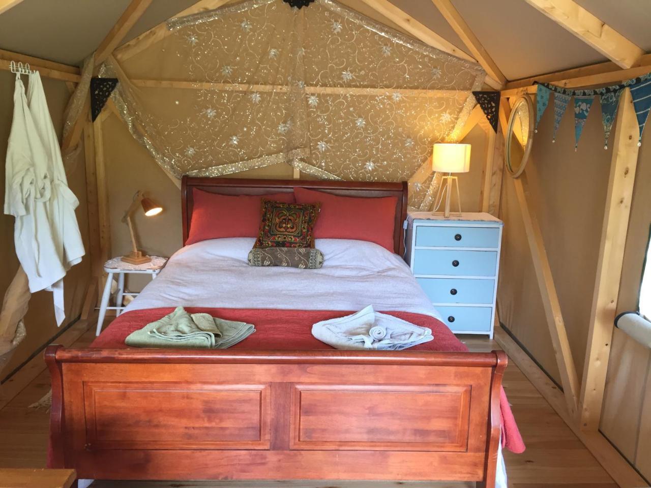 Omarama Oasis - Permaculture Glamping Hotel Pohara Exterior foto