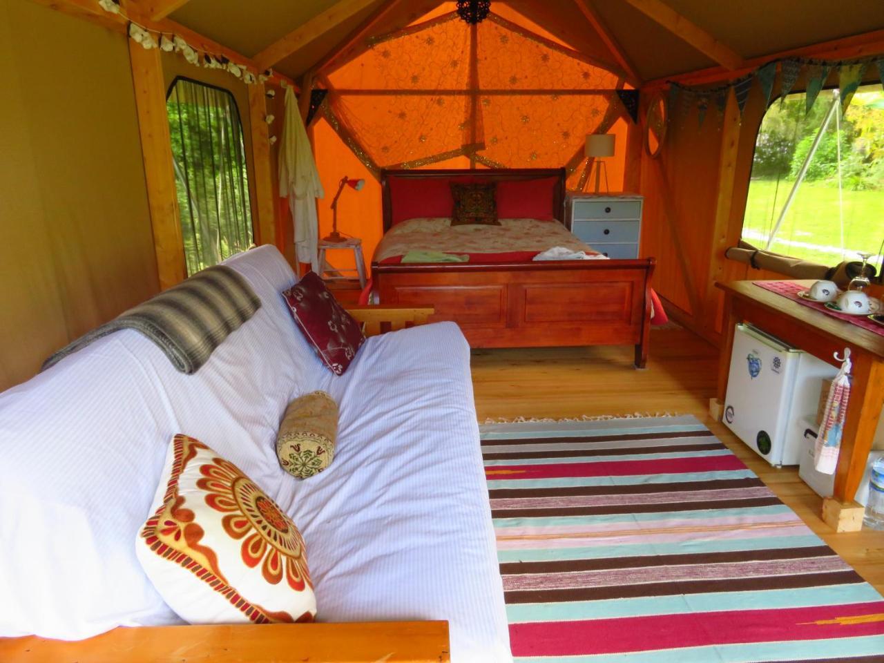 Omarama Oasis - Permaculture Glamping Hotel Pohara Exterior foto