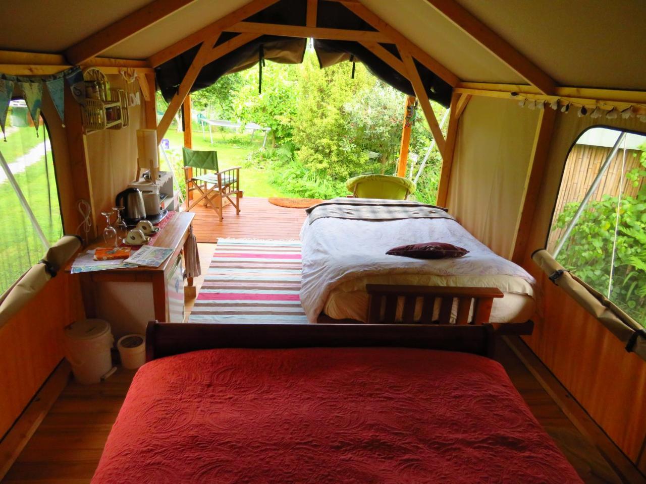 Omarama Oasis - Permaculture Glamping Hotel Pohara Exterior foto
