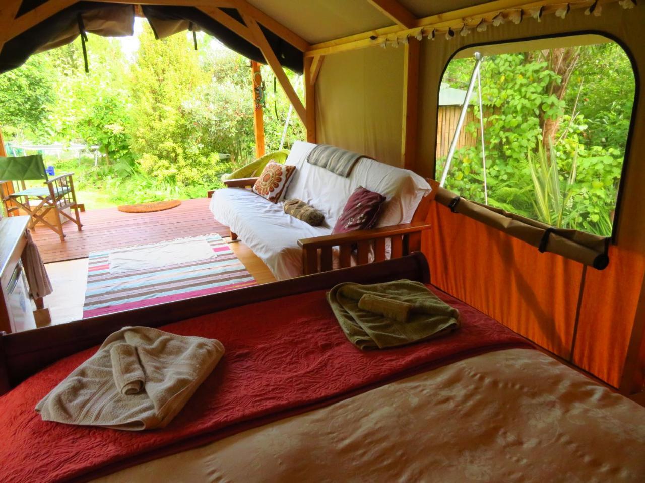 Omarama Oasis - Permaculture Glamping Hotel Pohara Exterior foto